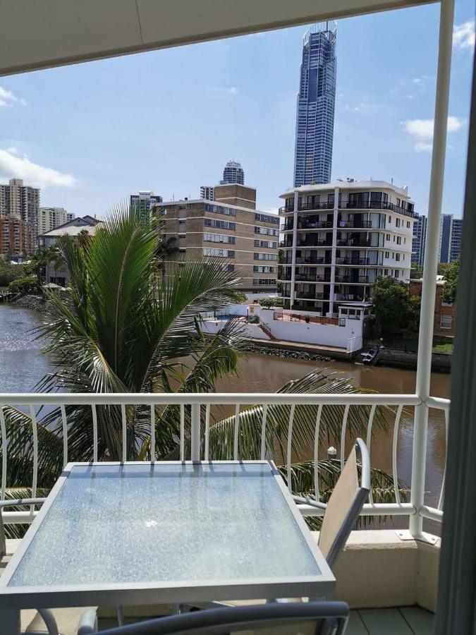 Surfers Del Rey Aparthotel Gold Coast Bagian luar foto